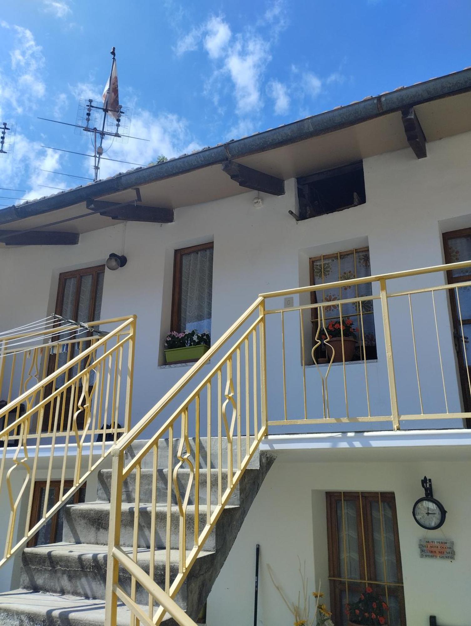 B&B La Marmotta Coazze ภายนอก รูปภาพ